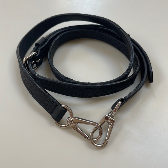 Louis Vuitton leather adjustable shoulder/crossbody strap black